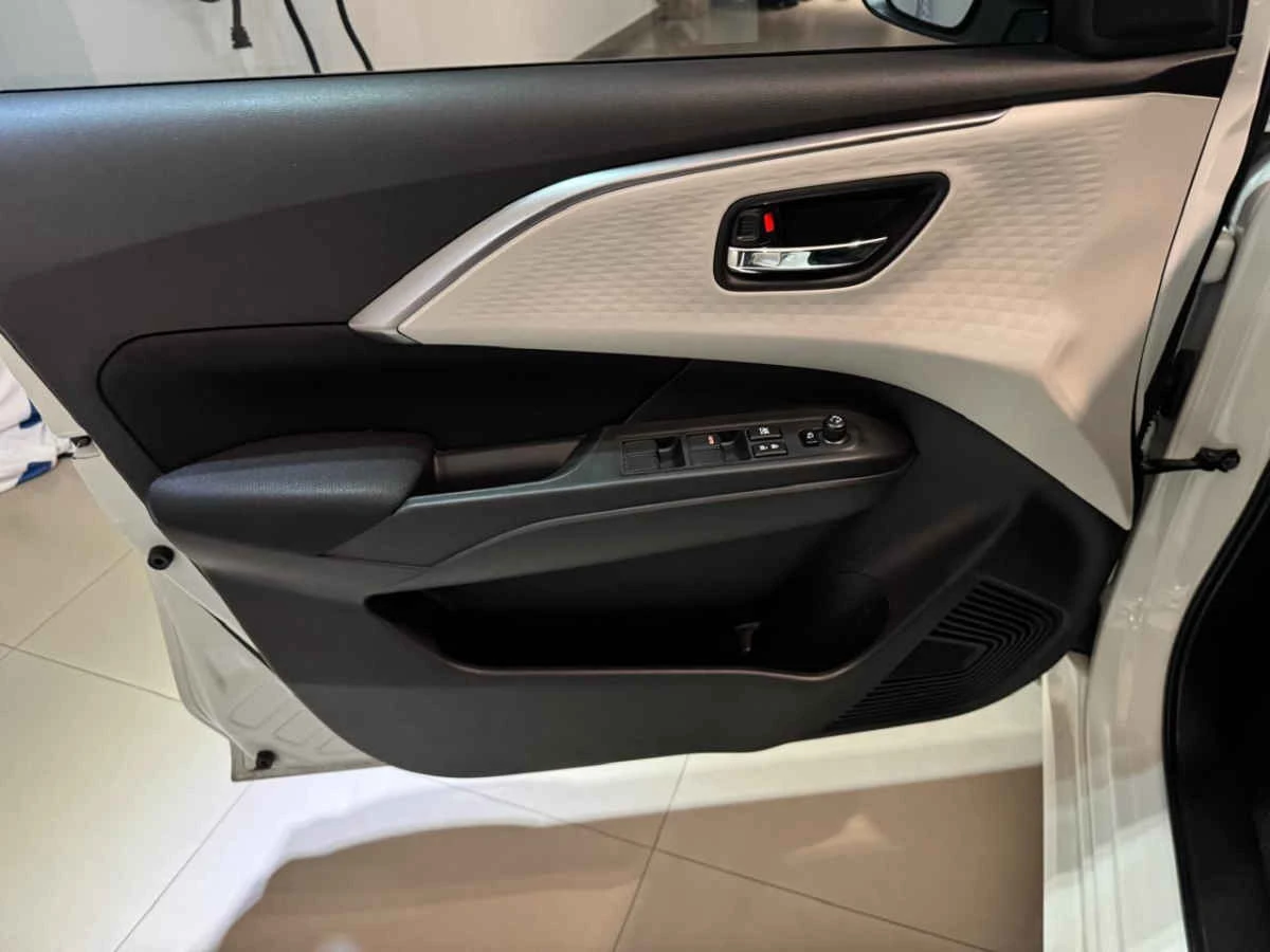 Suzuki Swift 2025