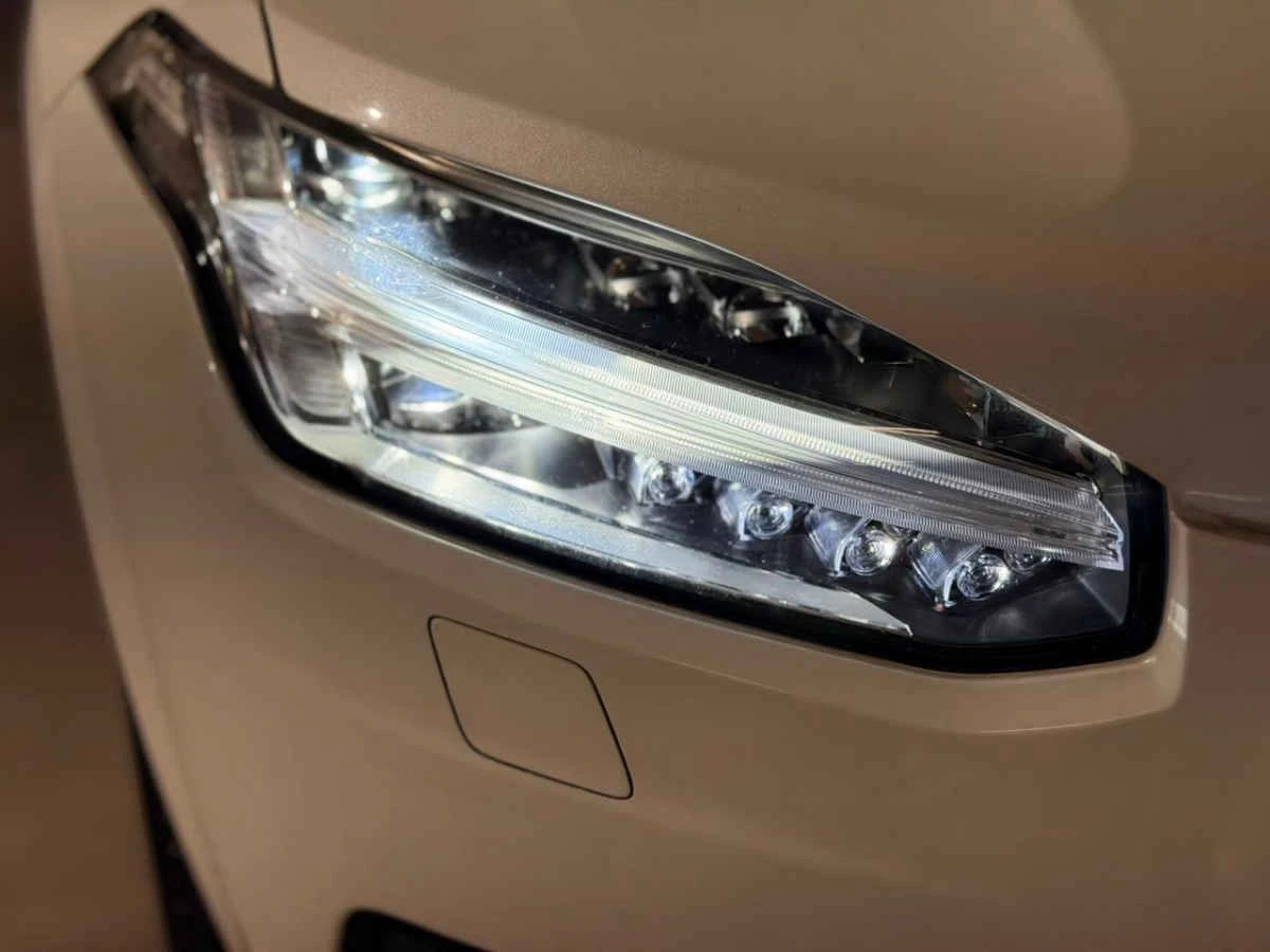 Volvo XC90 2020