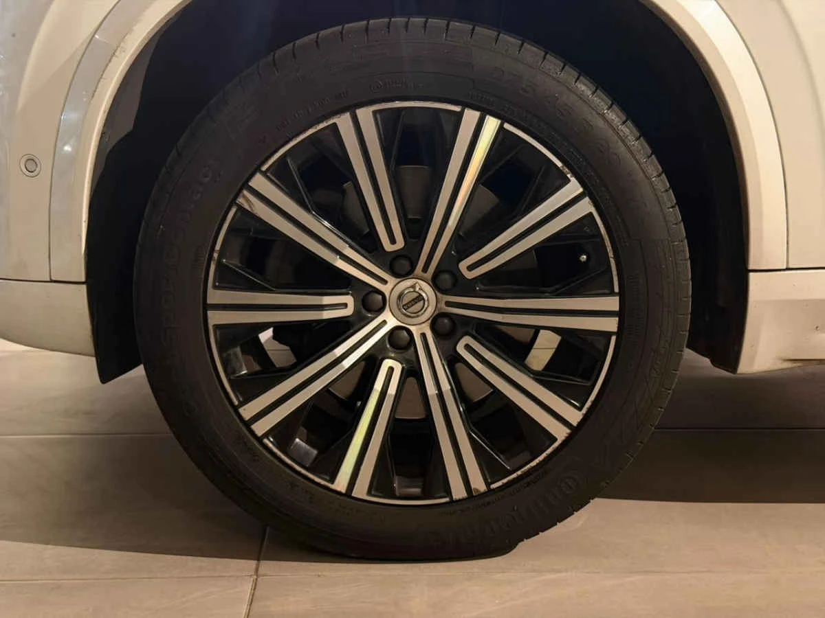 Volvo XC90 2020