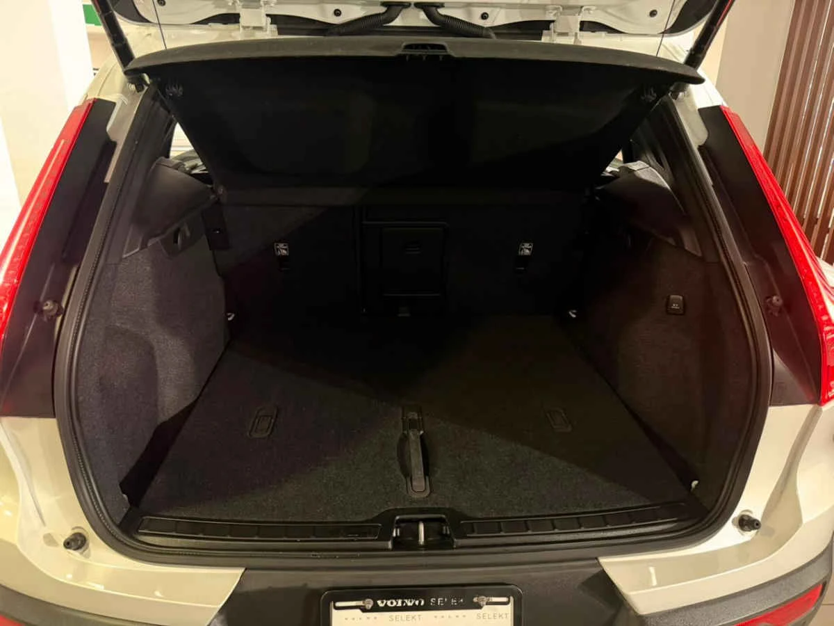 Volvo XC40 2024