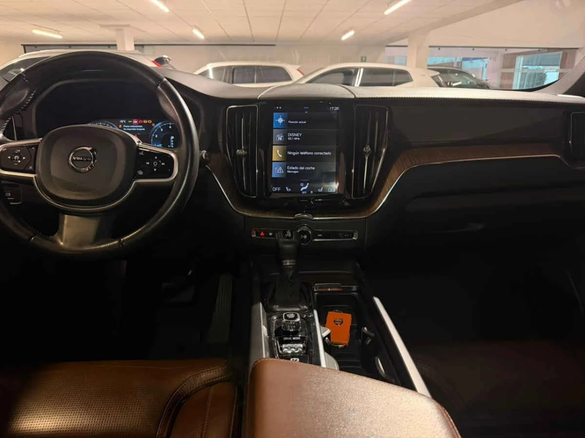 Volvo XC60 2021