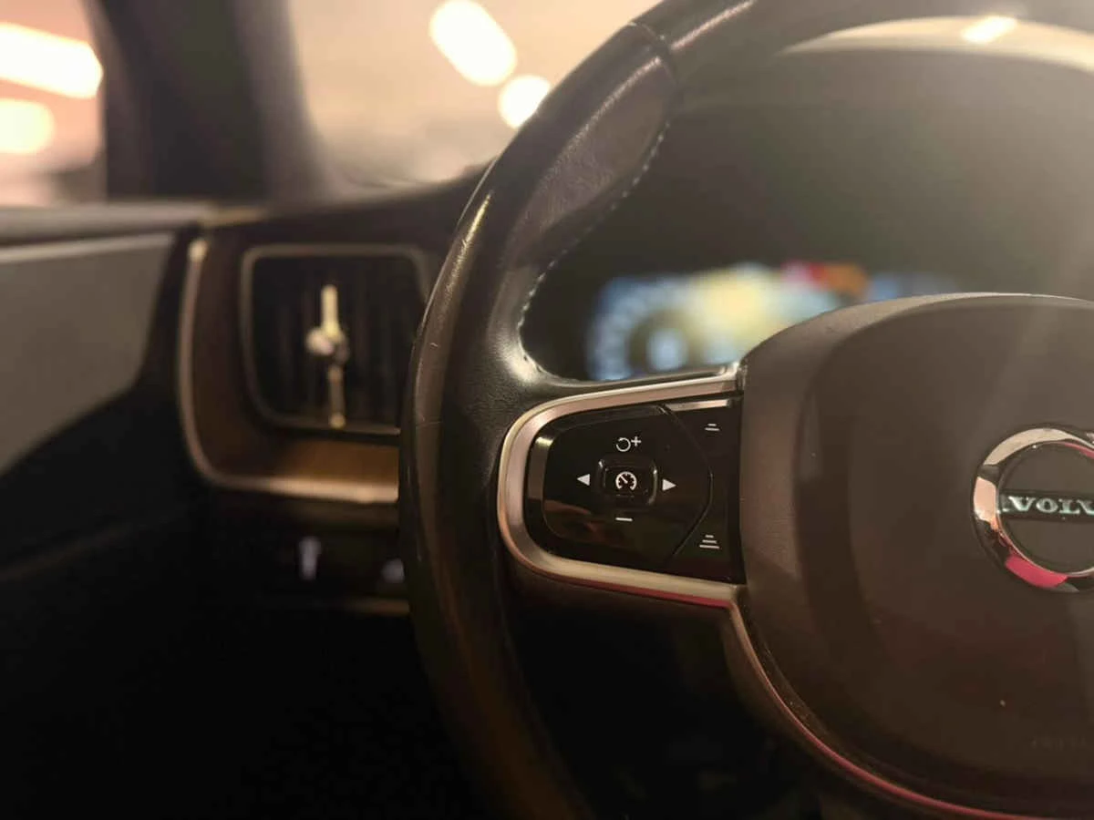 Volvo XC60 2021