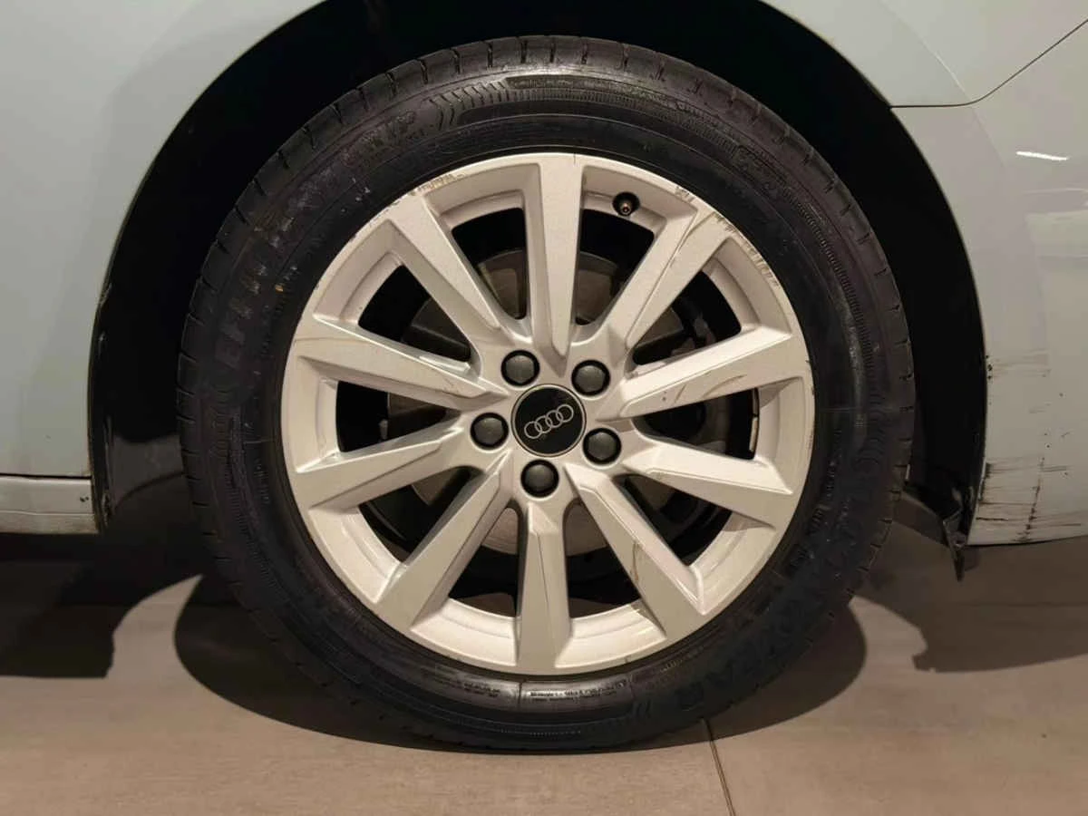 Audi A1 2024