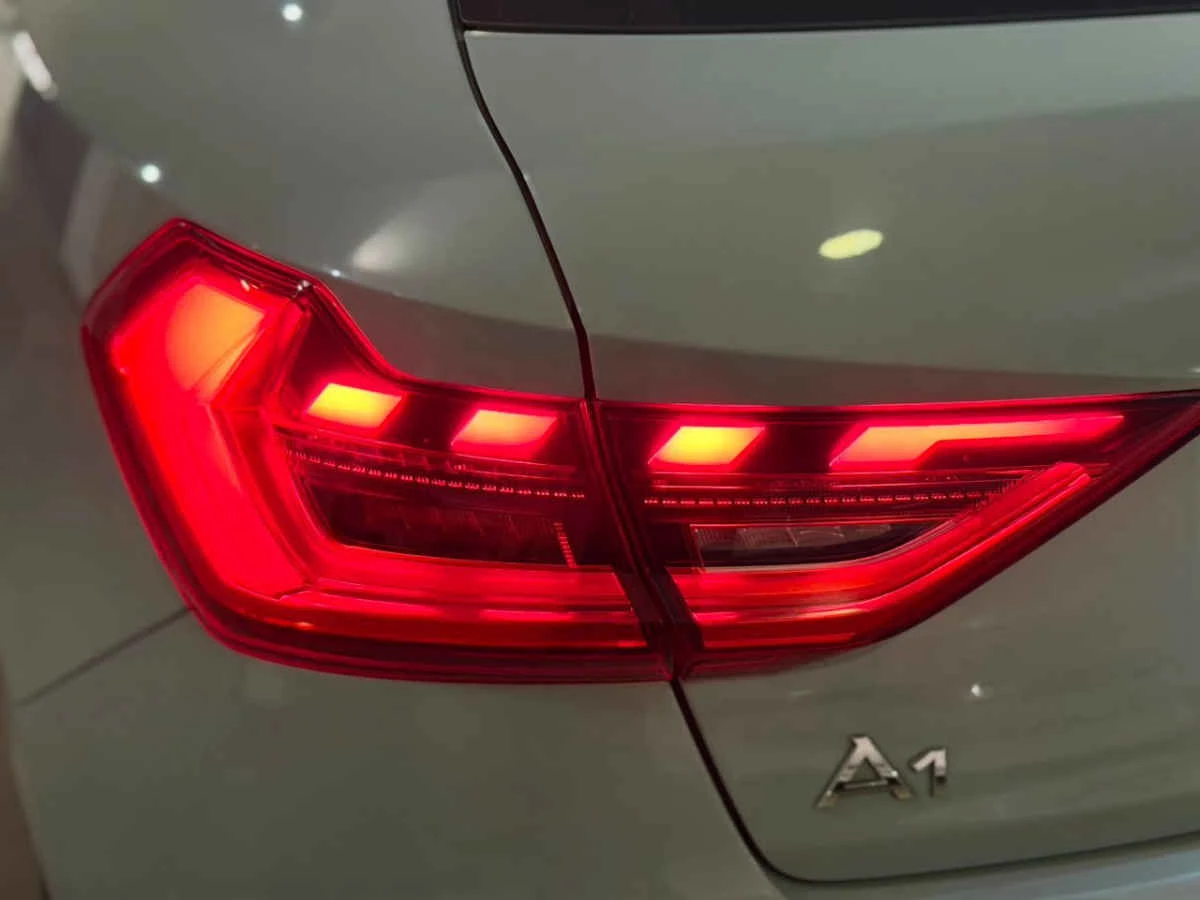 Audi A1 2024