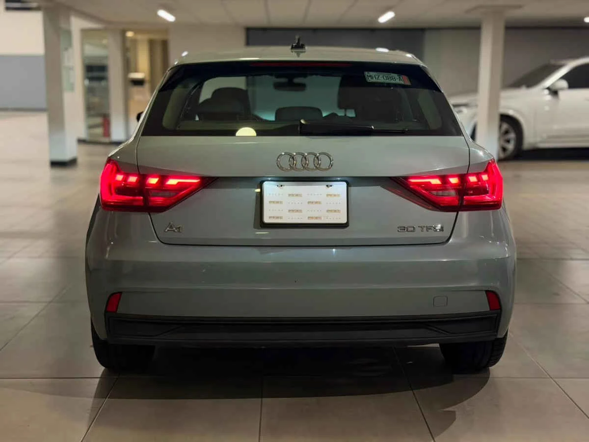 Audi A1 2024