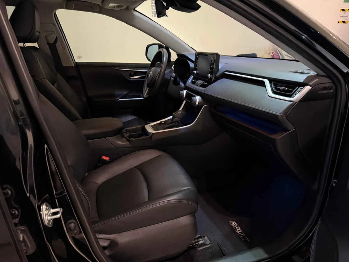 Toyota RAV4 2021