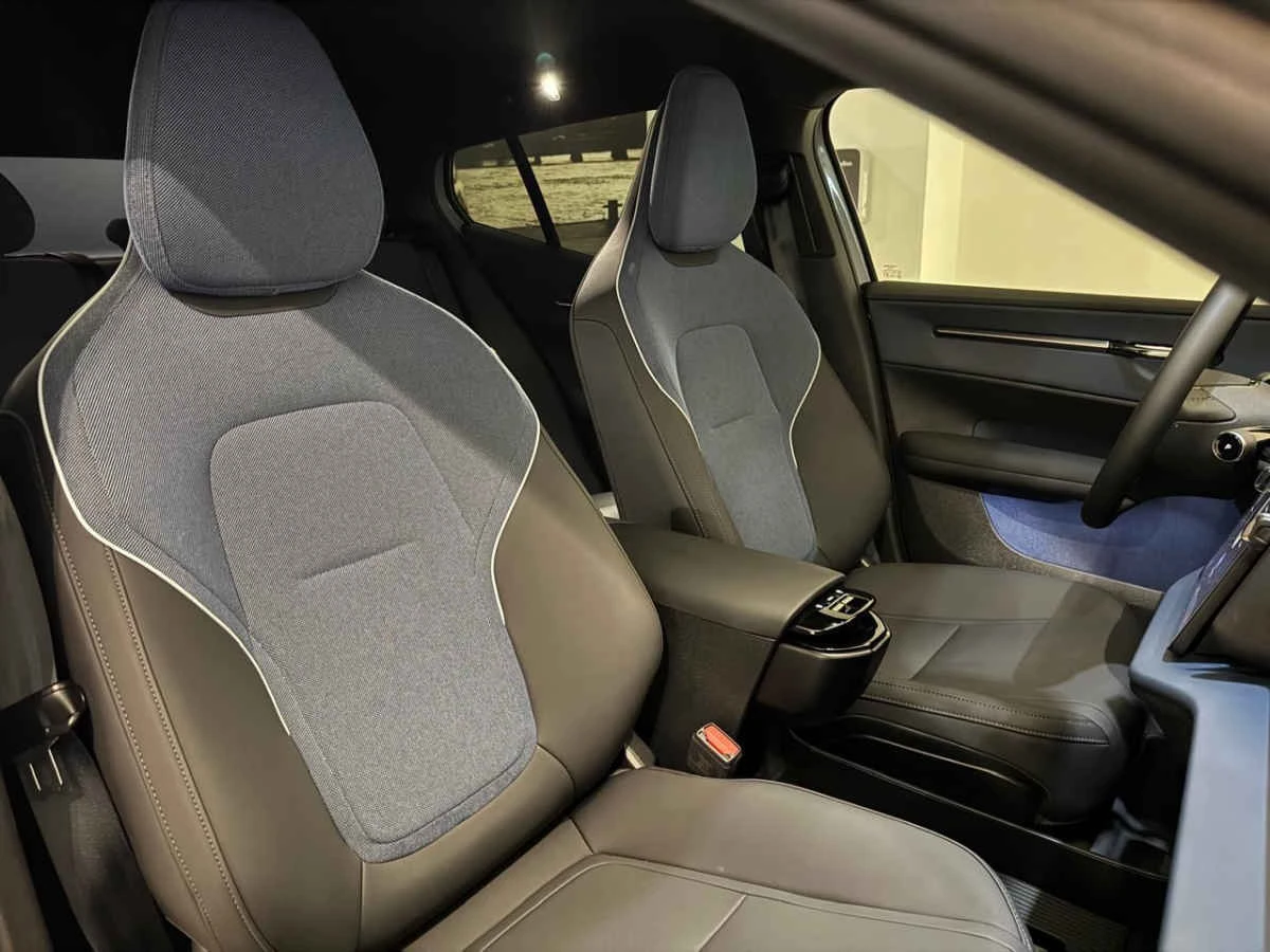 Volvo EX30 2026