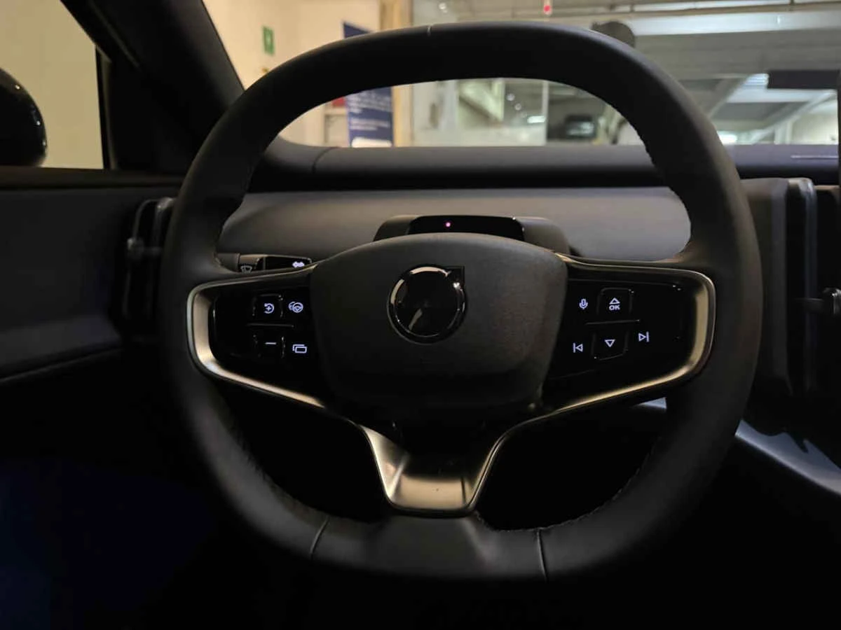 Volvo EX30 2026