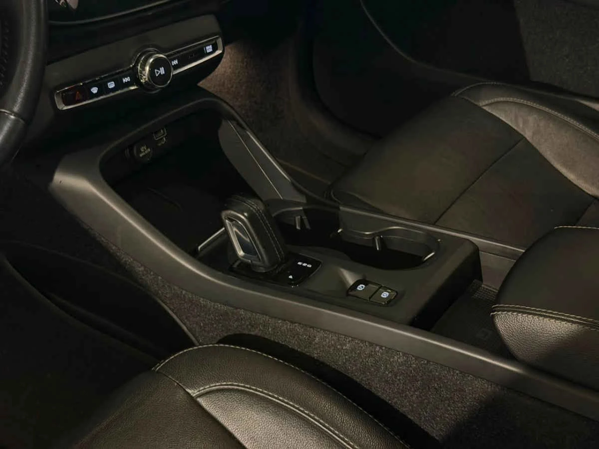 Volvo XC40 2021