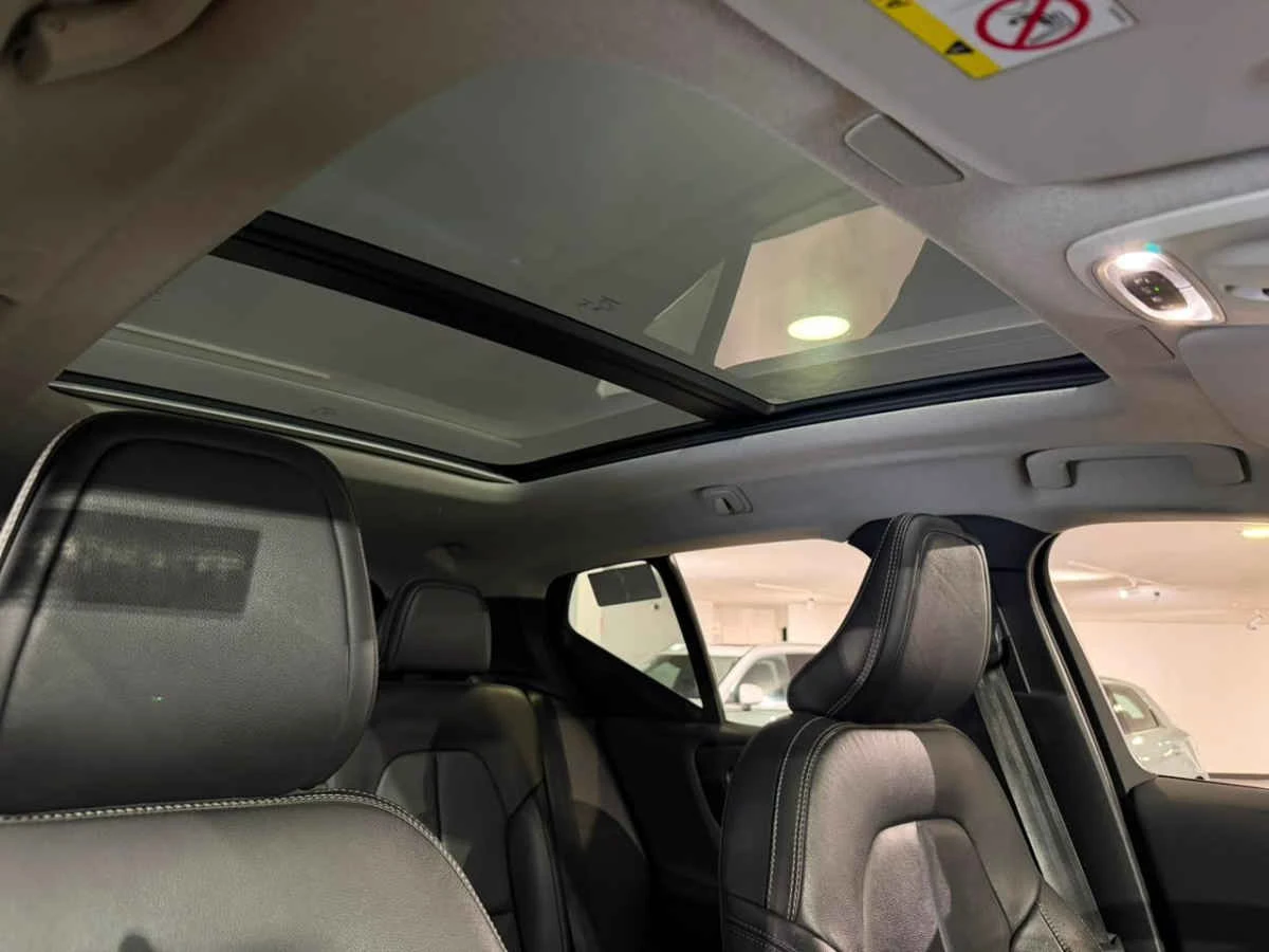 Volvo XC40 2021