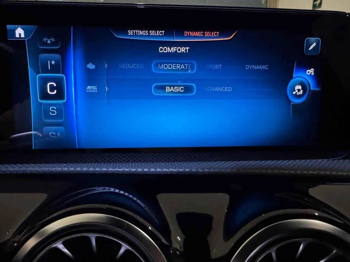 Mercedes-Benz Clase CLA 2024