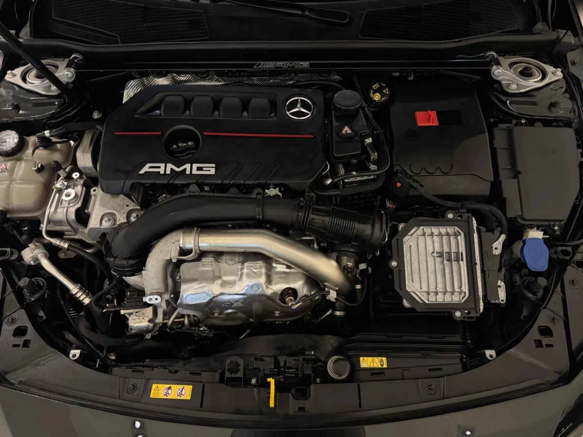 Mercedes-Benz Clase CLA 2024