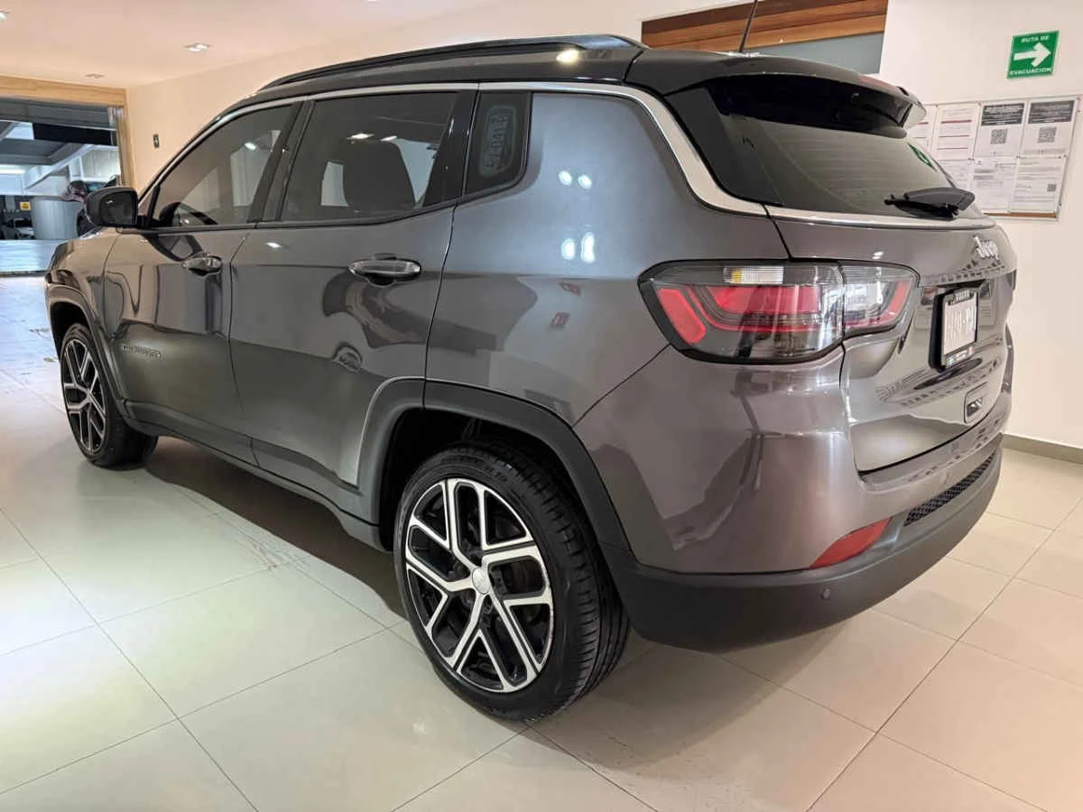 Jeep Compass 2025