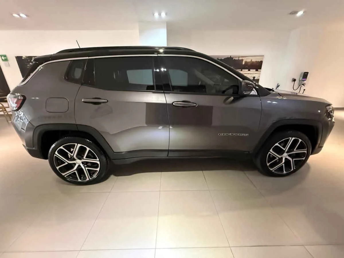 Jeep Compass 2025