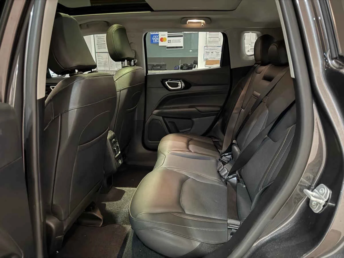 Jeep Compass 2025