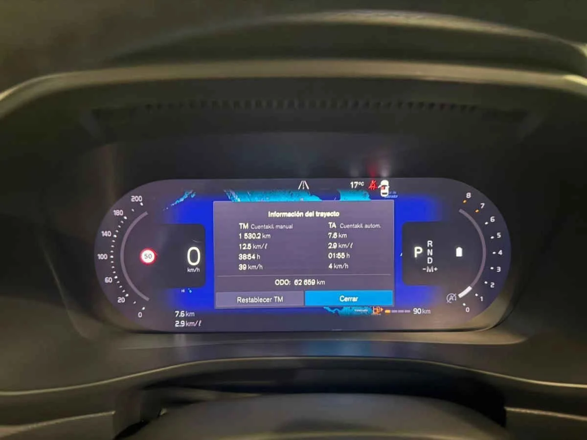Volvo XC40 2024
