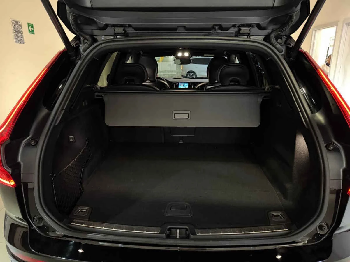 Volvo XC60 2024