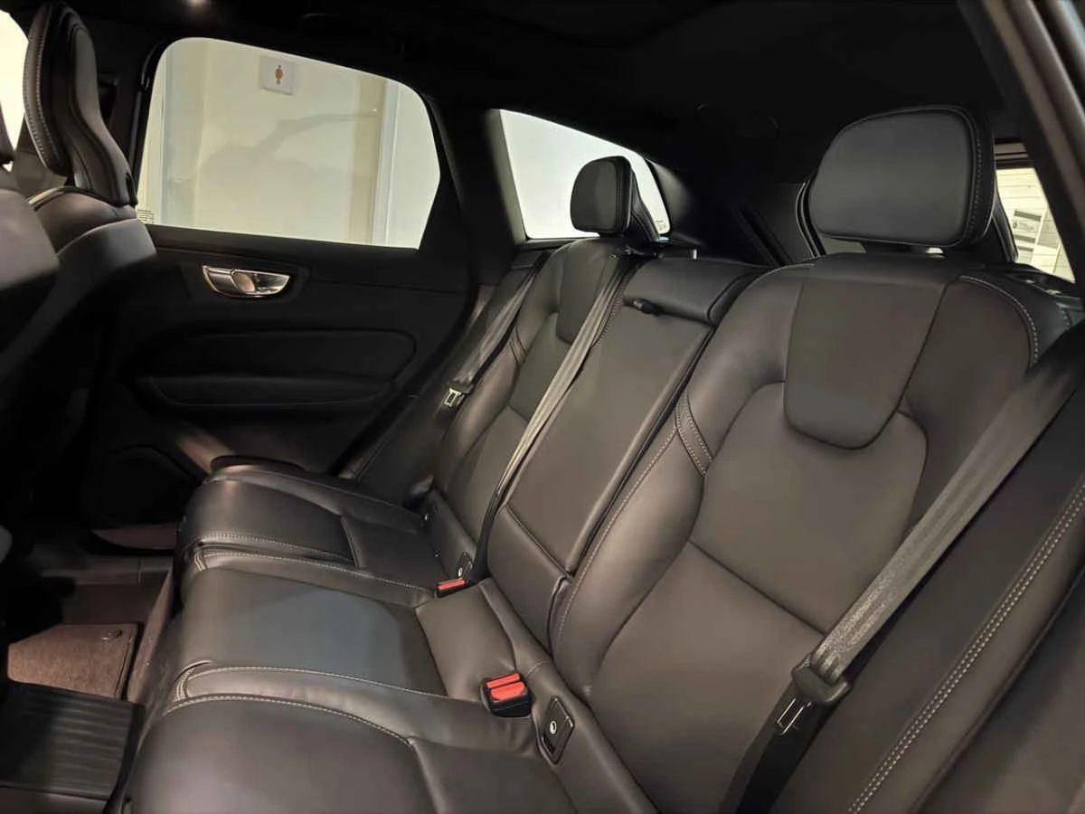 Volvo XC60 2024