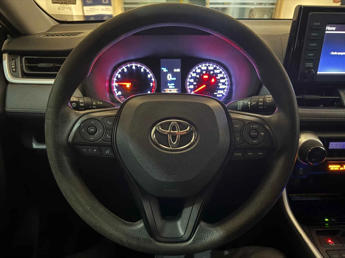 Toyota RAV4 2021