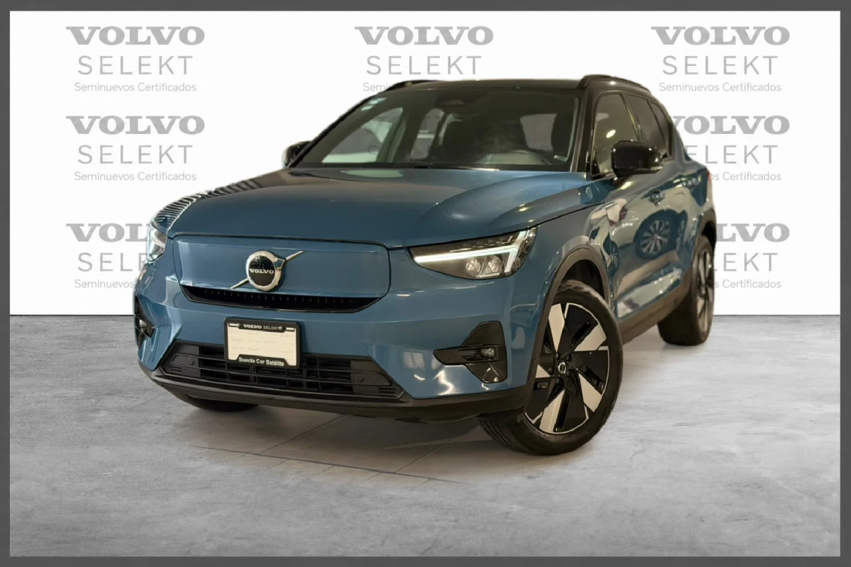 Volvo XC40 2024