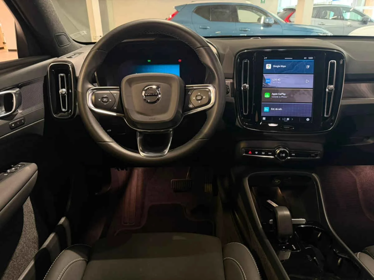 Volvo XC40 2024