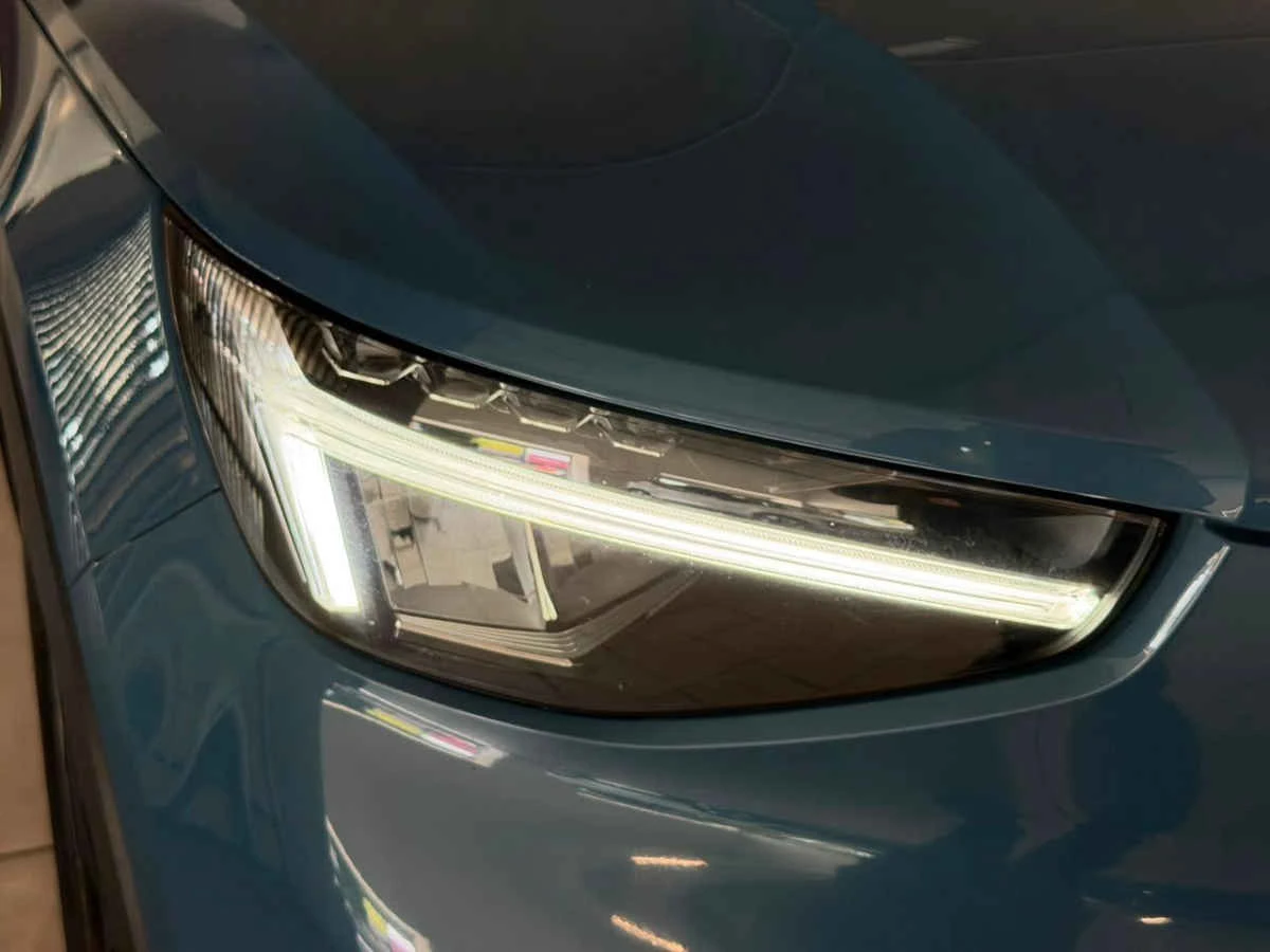 Volvo XC40 2024