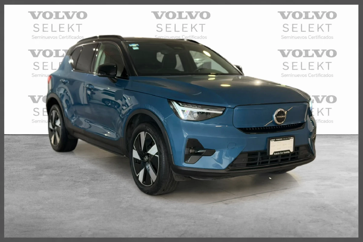 Volvo XC40 2024
