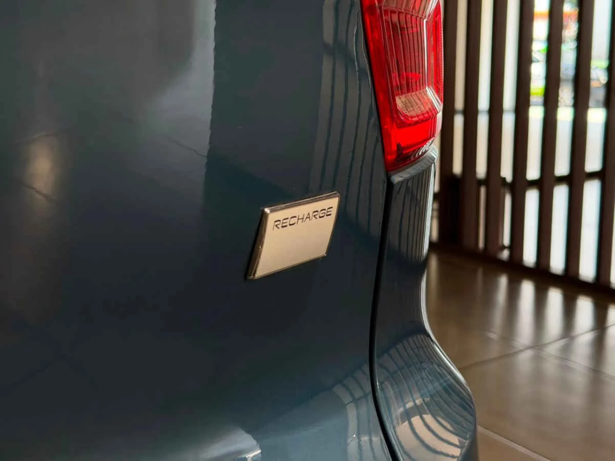 Volvo XC40 2024