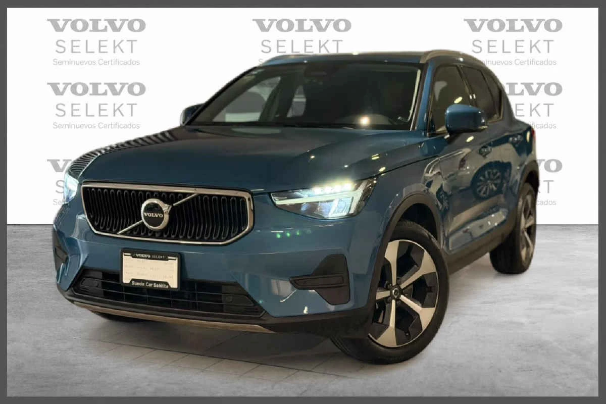 Volvo XC40 2023