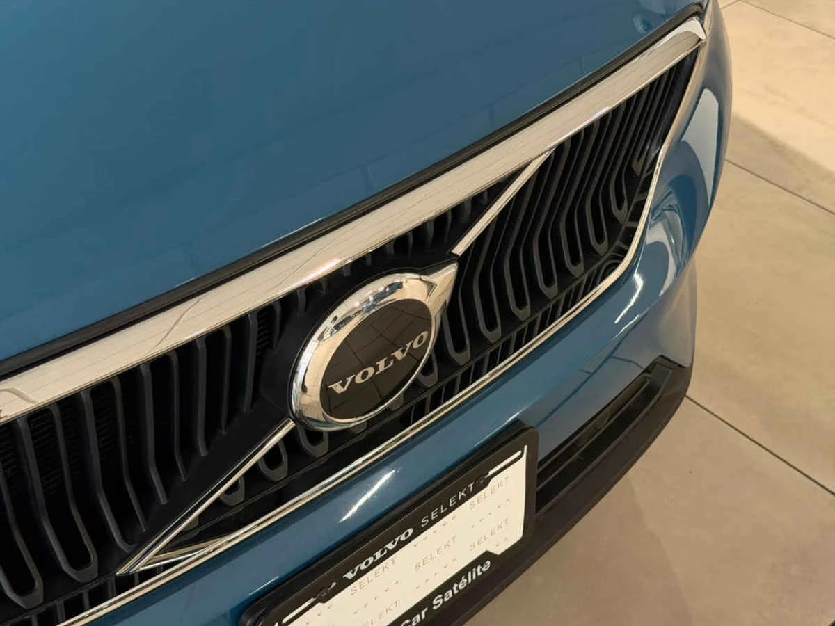 Volvo XC40 2023