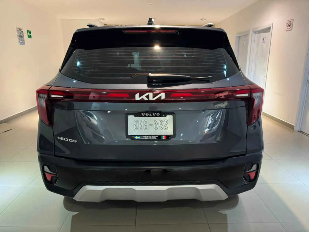 Kia SELTOS 2024
