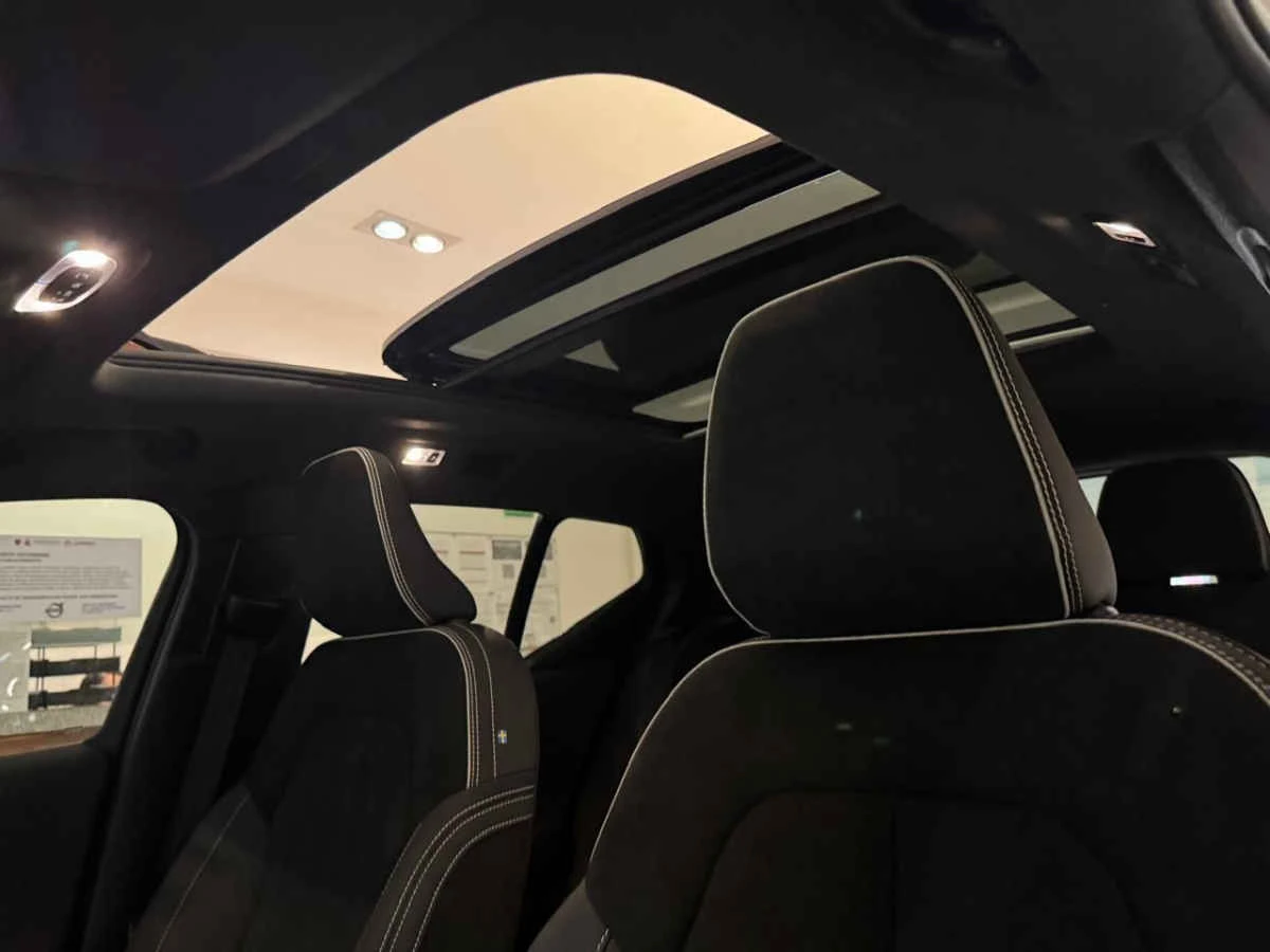 Volvo XC40 2023