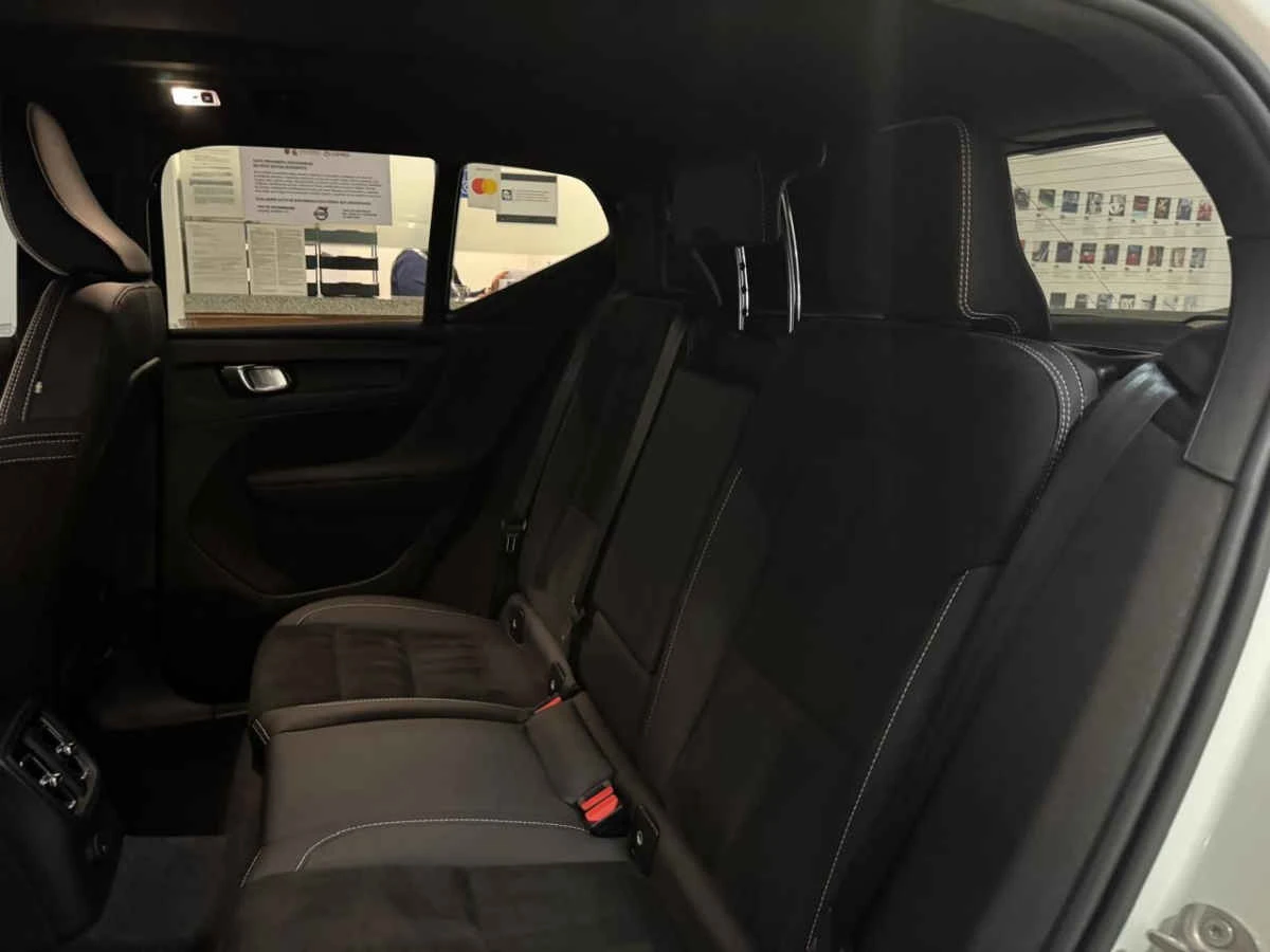 Volvo XC40 2023