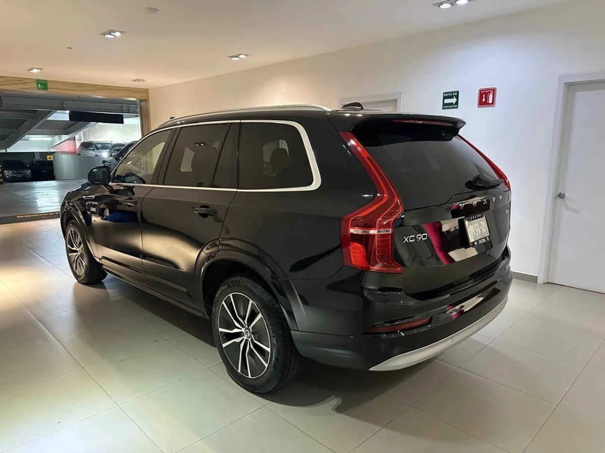 Volvo XC90 2022