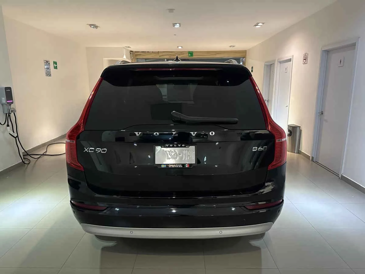 Volvo XC90 2022