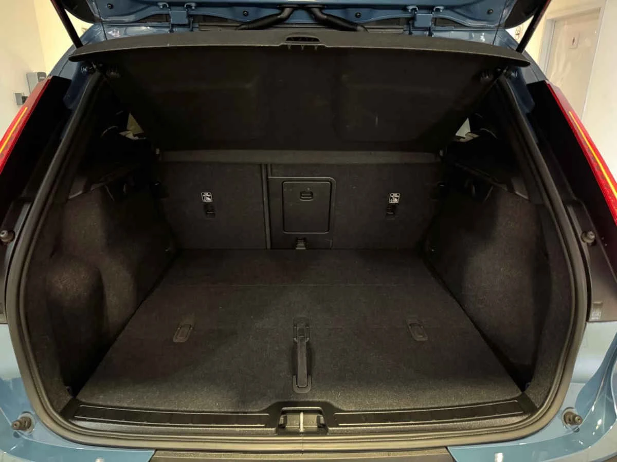 Volvo XC40 2023