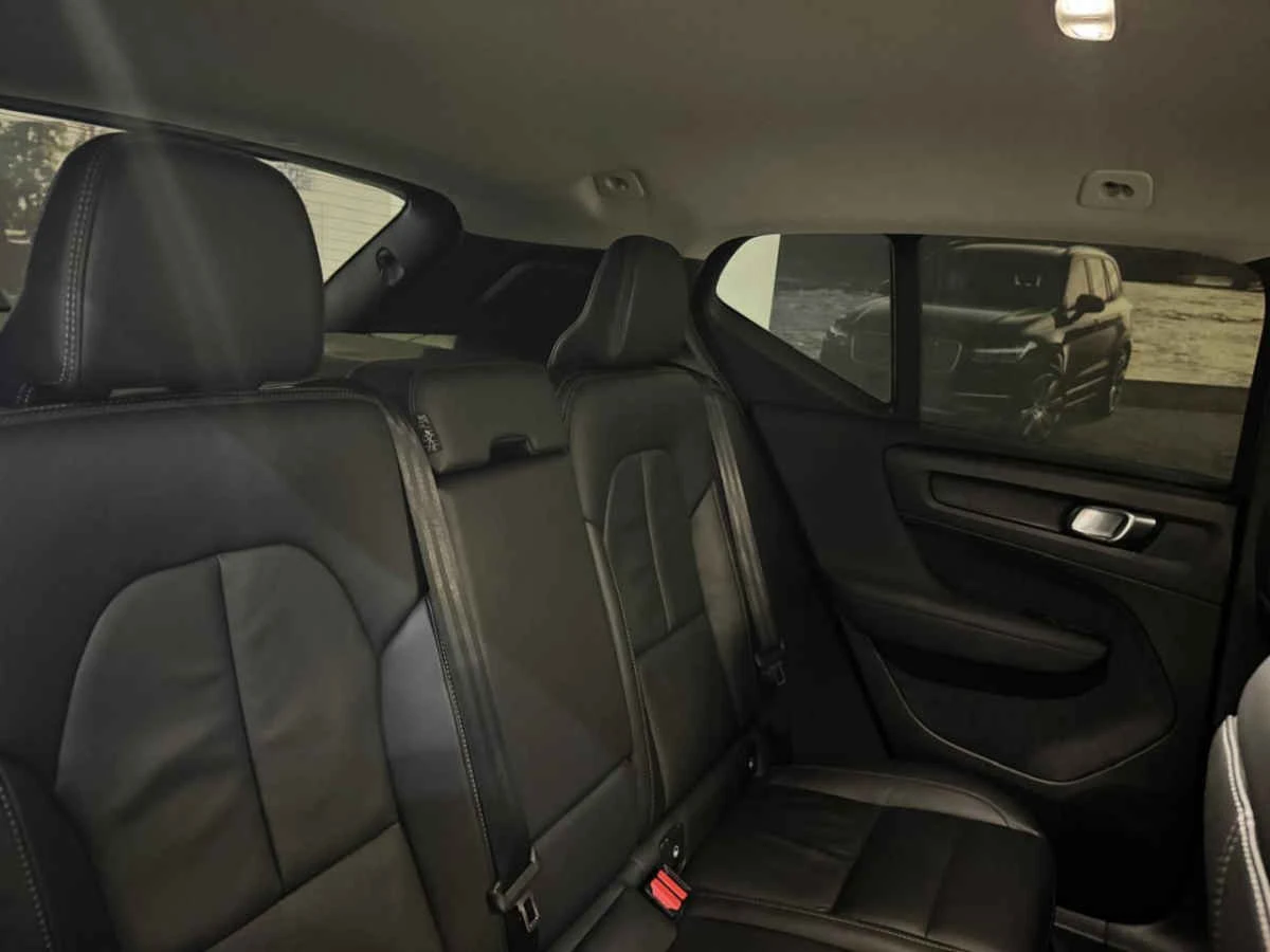 Volvo XC40 2023