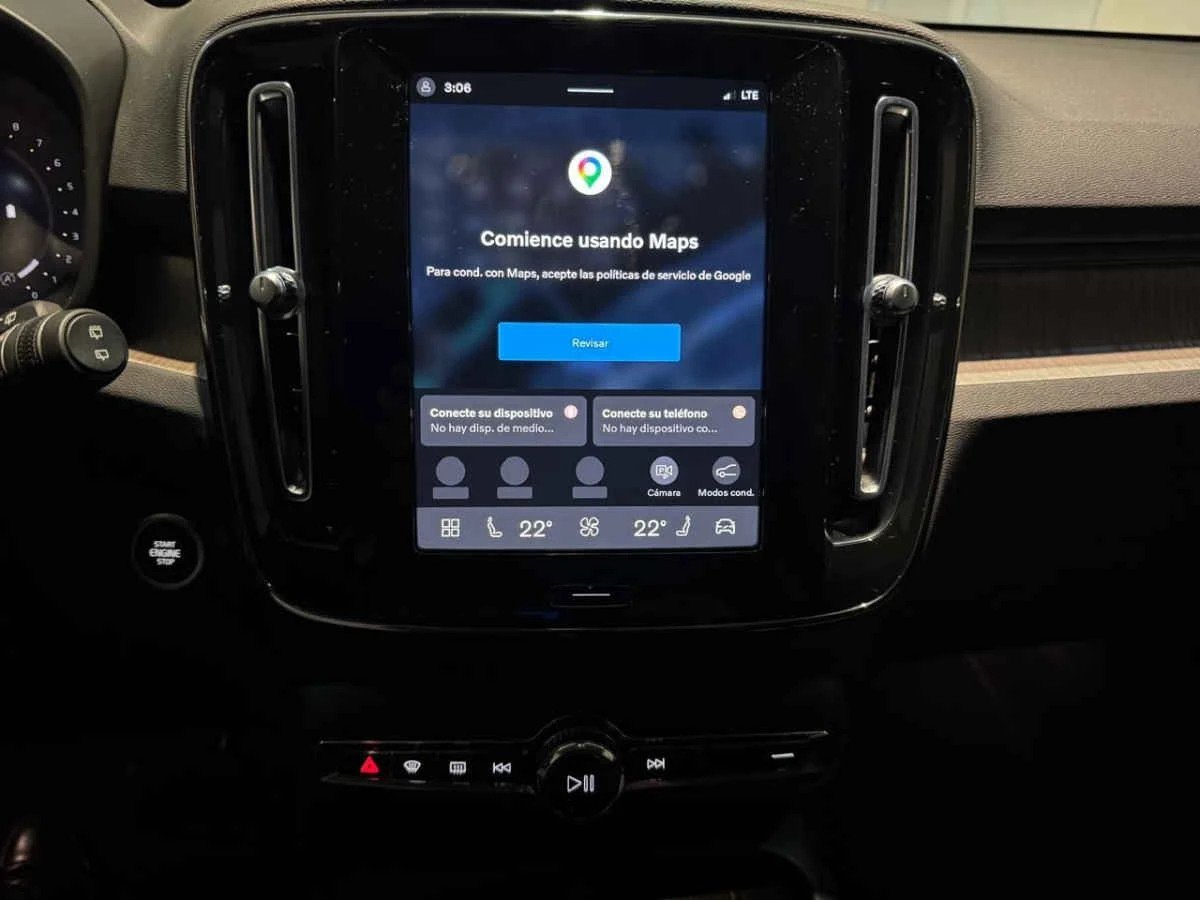 Volvo XC40 2023