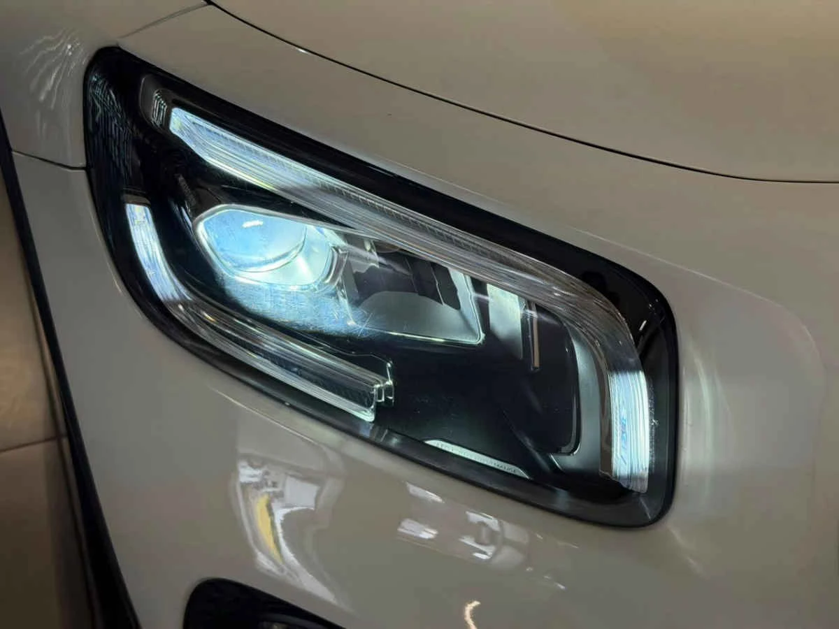 Mercedes-Benz Clase GLB 2021