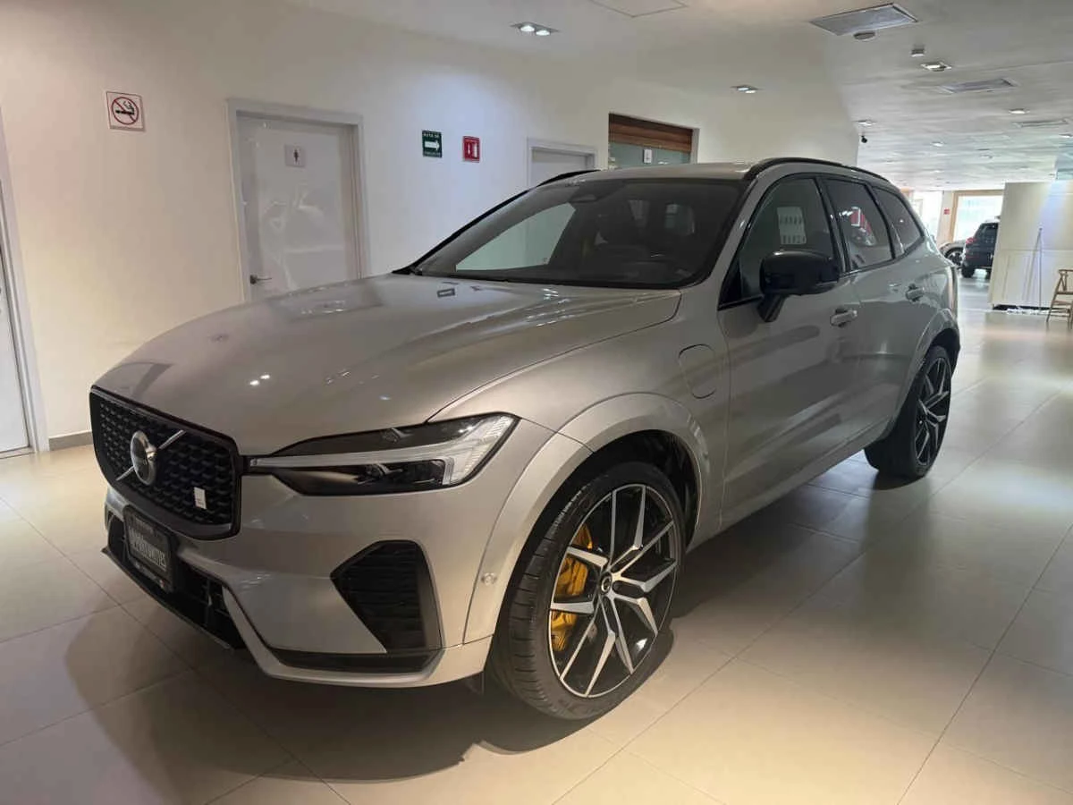 Volvo XC60 2024