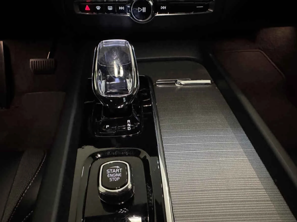 Volvo XC60 2024