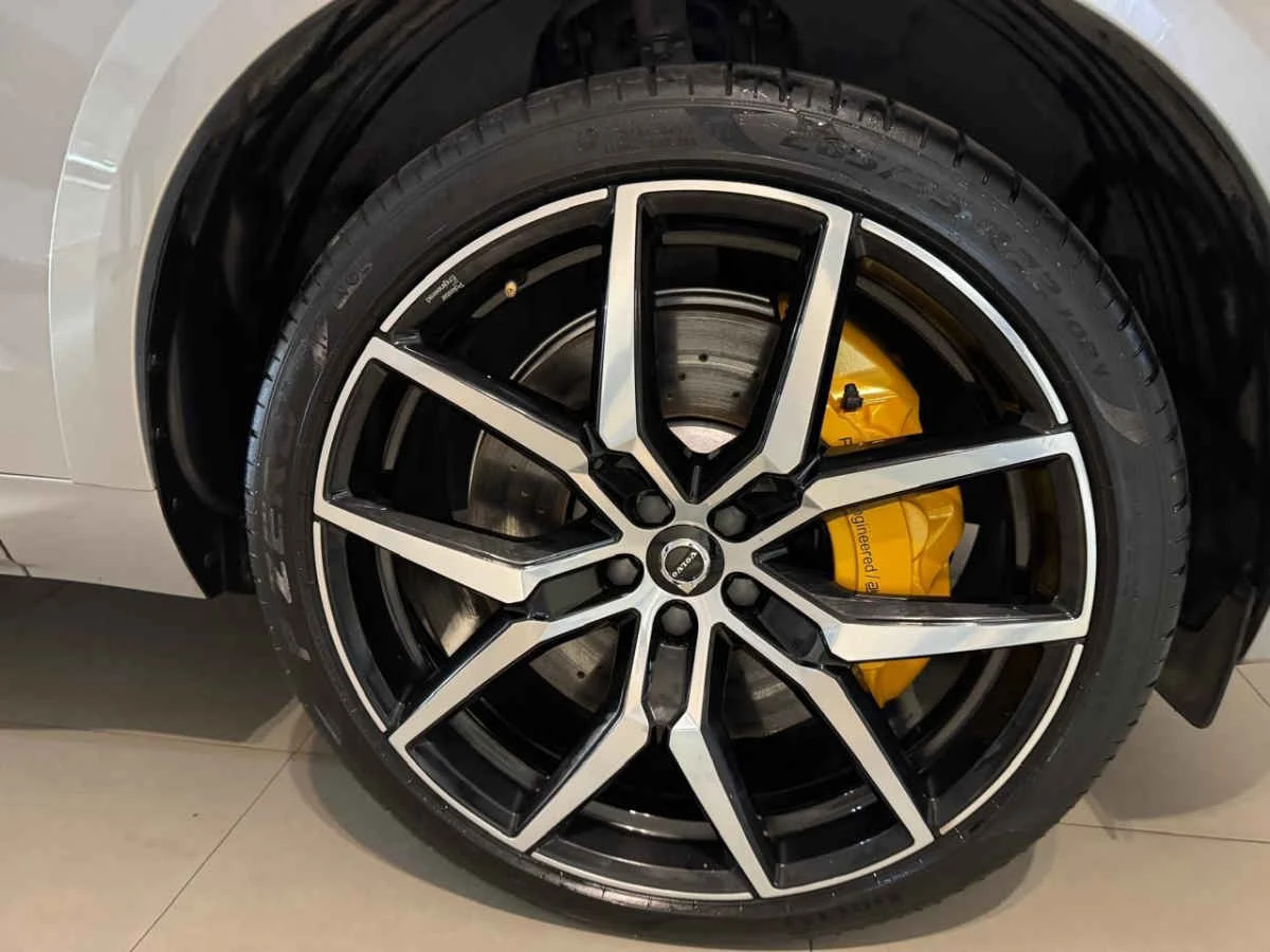 Volvo XC60 2024