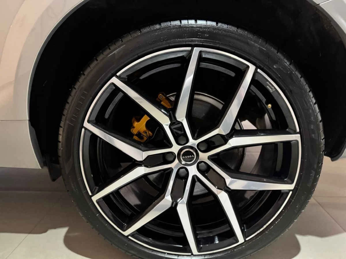Volvo XC60 2024