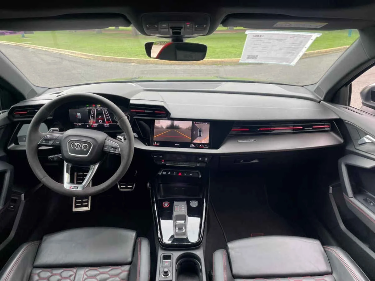 Audi RS3 2024