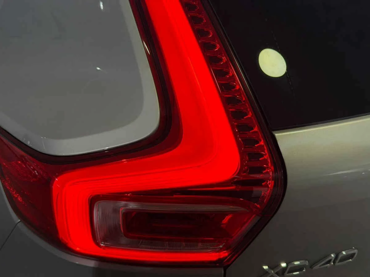 Volvo XC40 2023