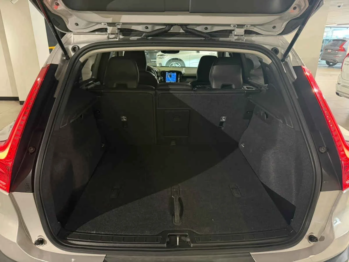Volvo XC40 2023