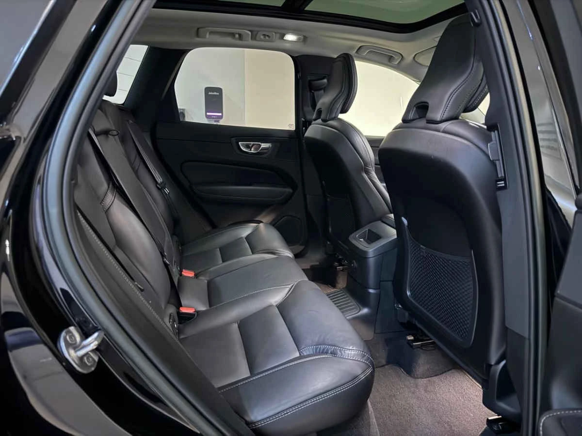 Volvo XC60 2023