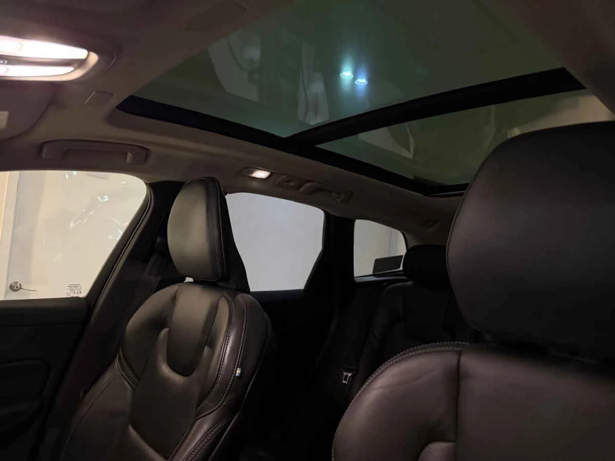 Volvo XC60 2023
