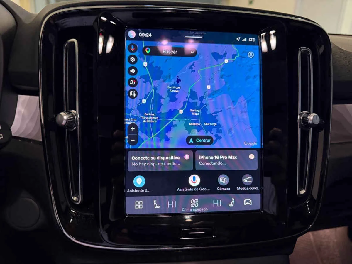 Volvo XC40 2023