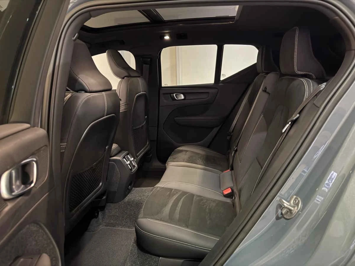 Volvo XC40 2023